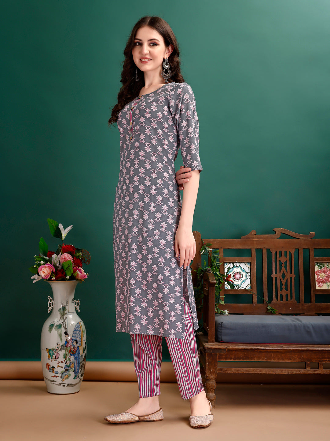 Multicolor Ethnic Motif Print Kurta Set with Pant and Dupatta