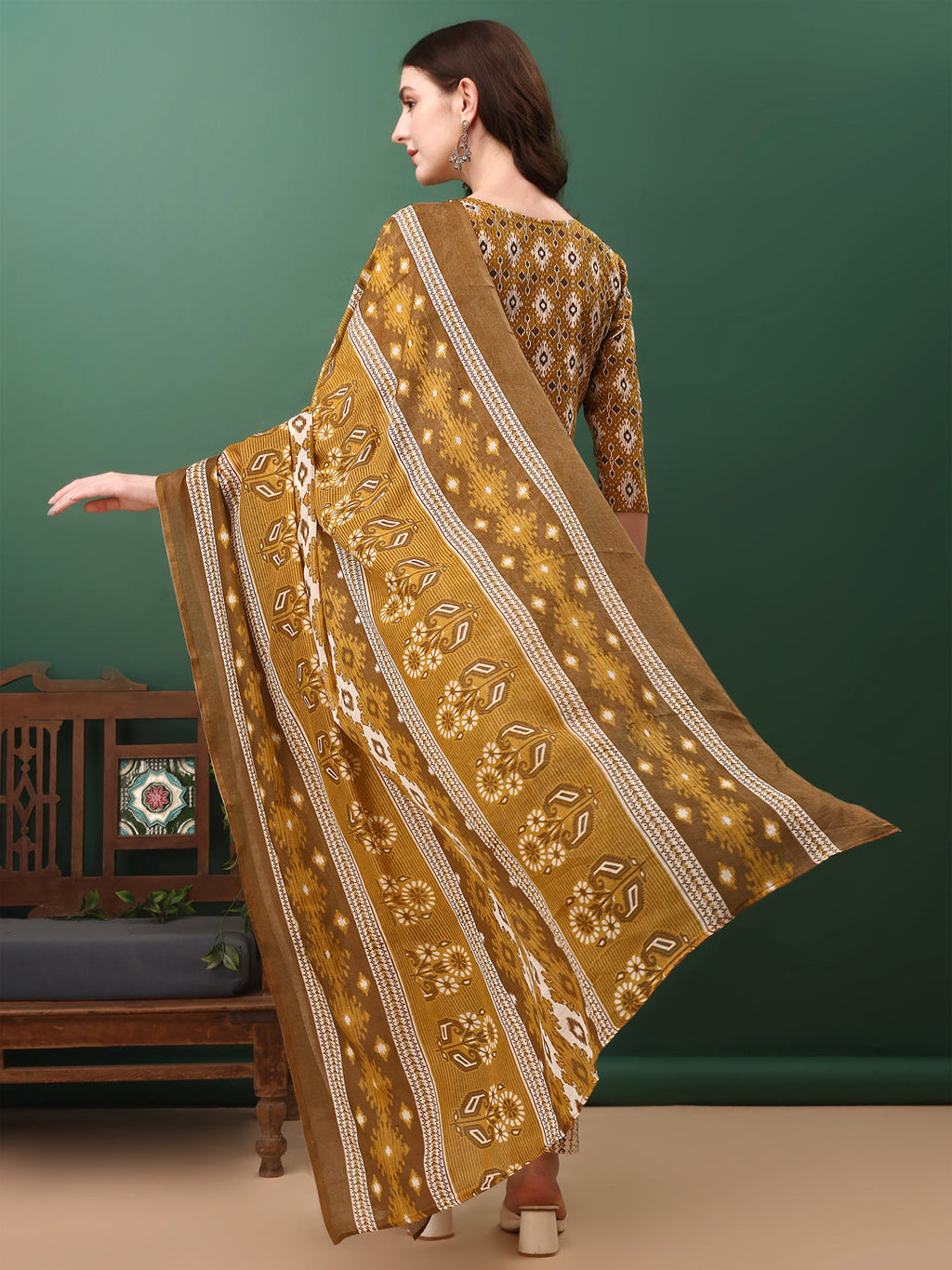 Mustard Ethnic Motifs Printed Kurta Set with 3/4th Sleeves