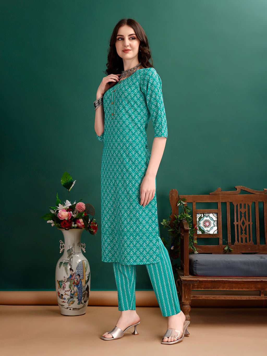 Blue Ethnic Motifs Printed Kurta Set with Pant and Dupatta