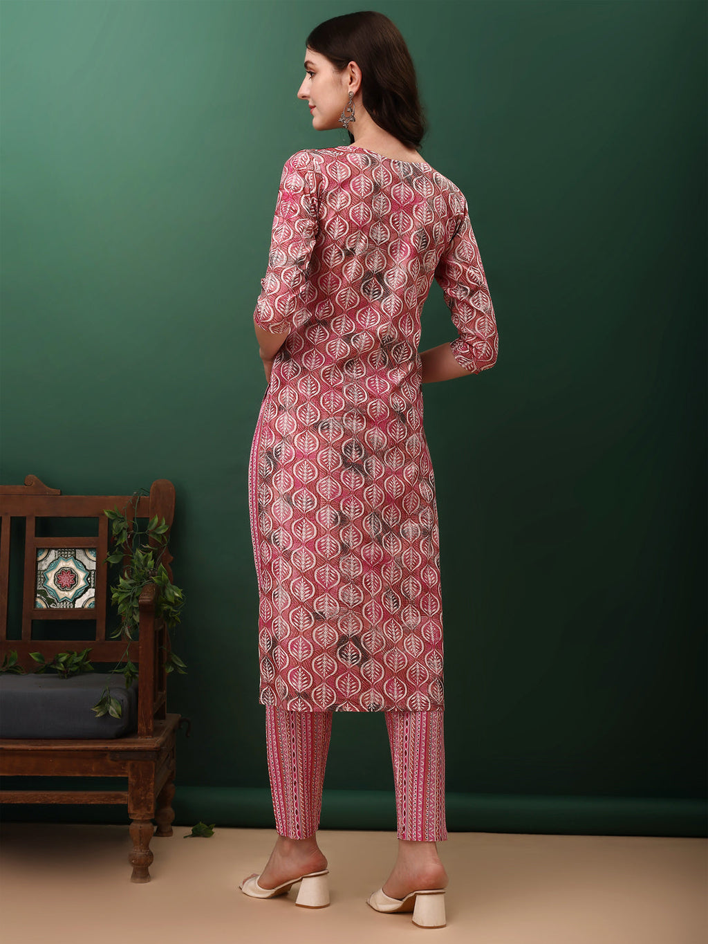 Women's Floral Printed Cotton Kurta Set with Pant and Dupatta - Pink