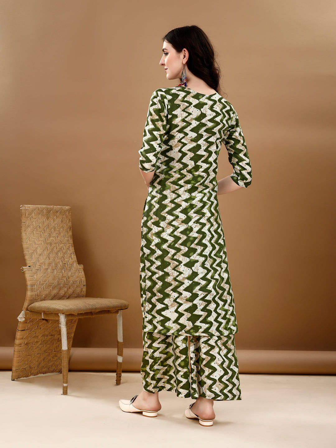 Green Chevron Printed Kurta Set with Palazzo and Dupatta