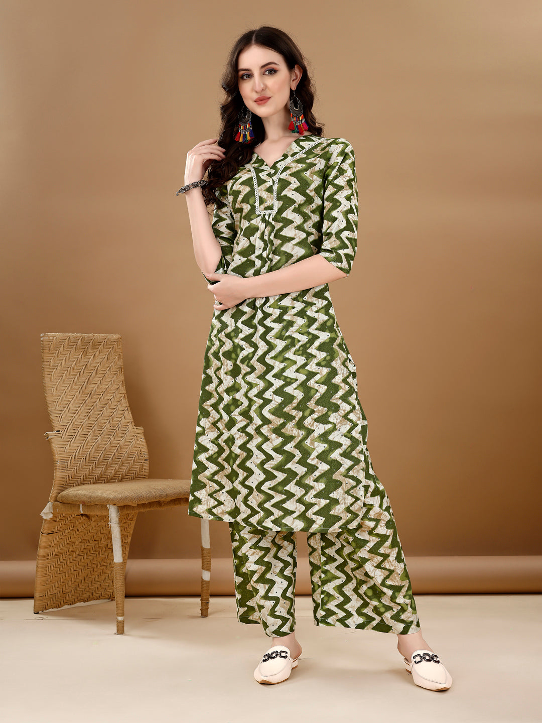 Green Chevron Printed Kurta Set with Palazzo and Dupatta