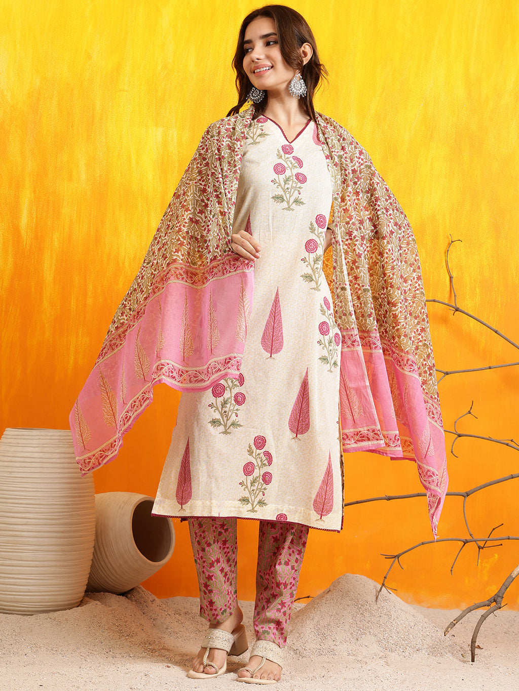 Pink Ethnic Motifs Printed Kurta Set with Printed Dupatta