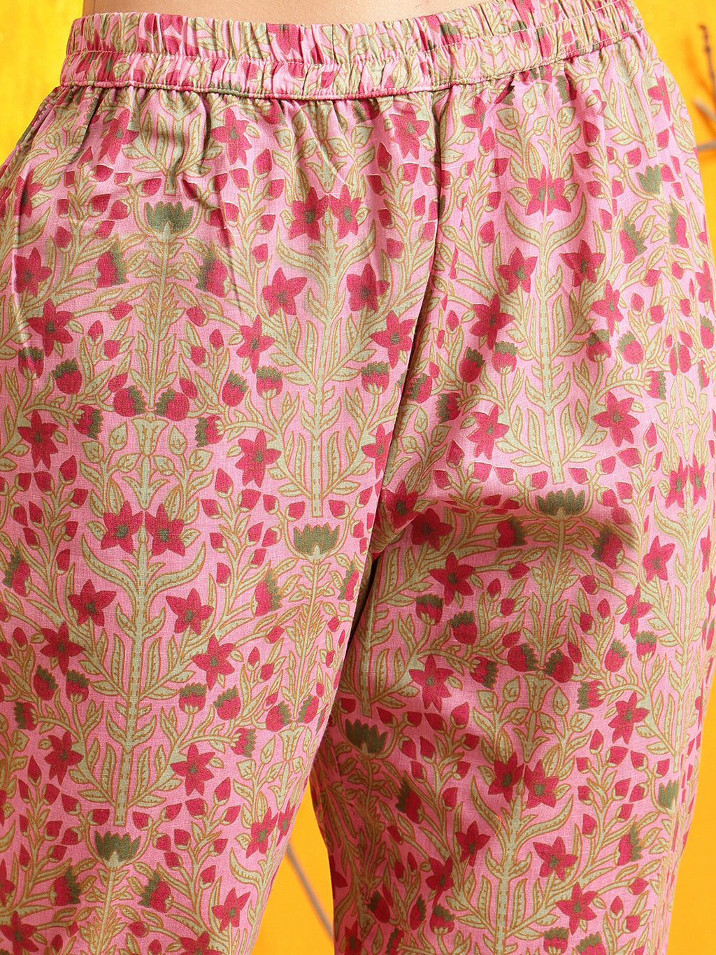 Pink Ethnic Motifs Printed Kurta Set with Printed Dupatta