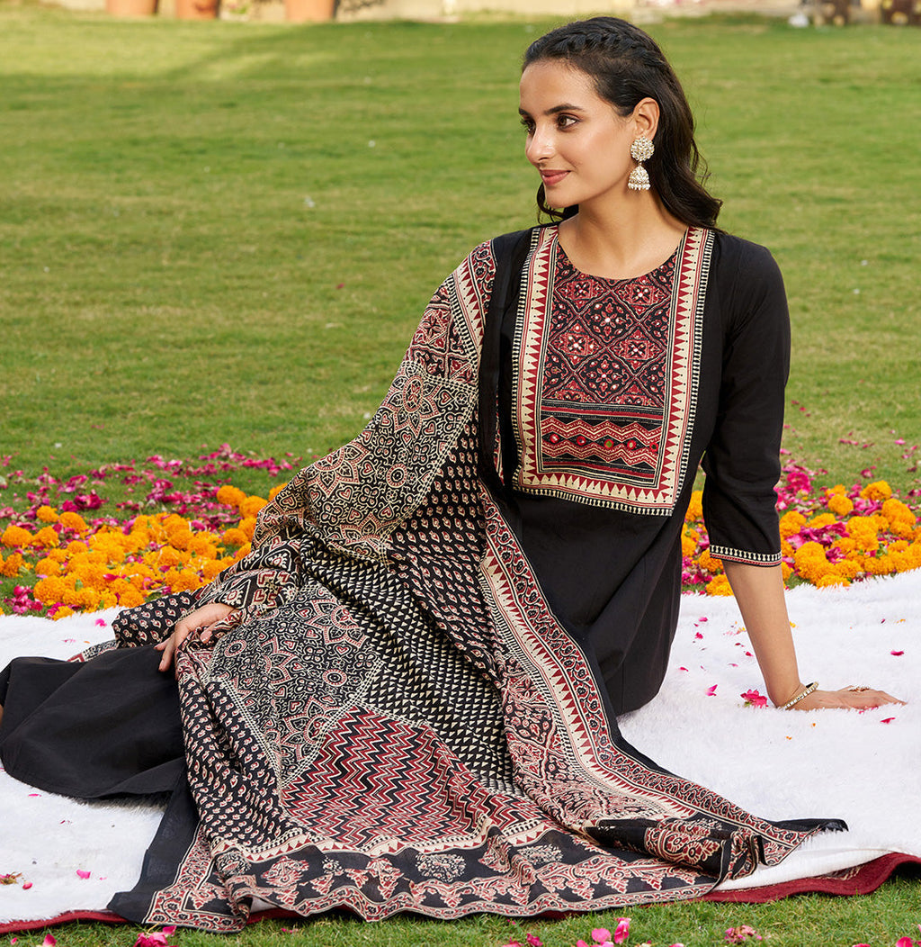 Black Embroidered Ethnic Printed Anarkali Kurta Set with Dupatta