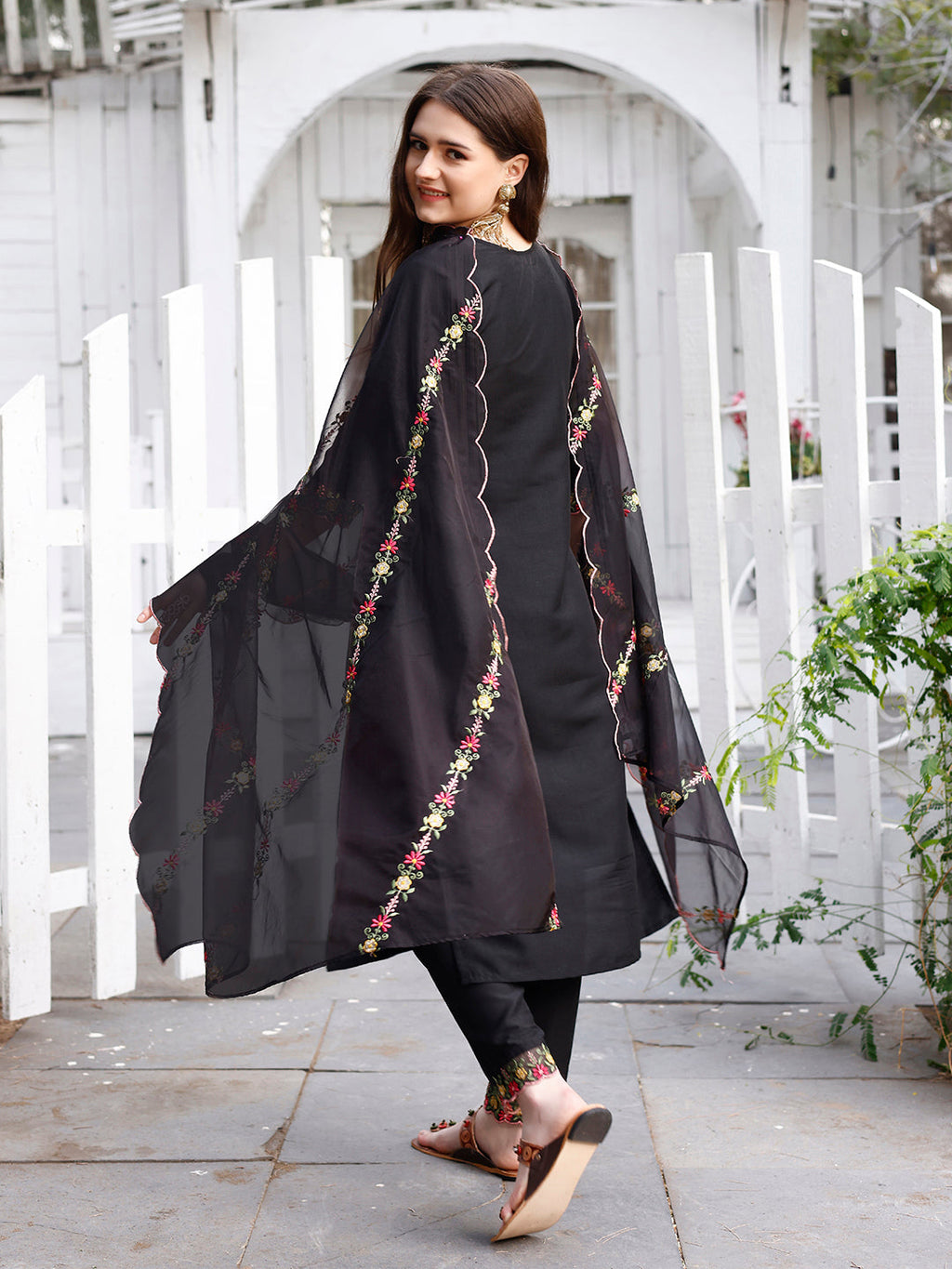 Multicolor Floral Embroidered Kurta Set with Organza Dupatta