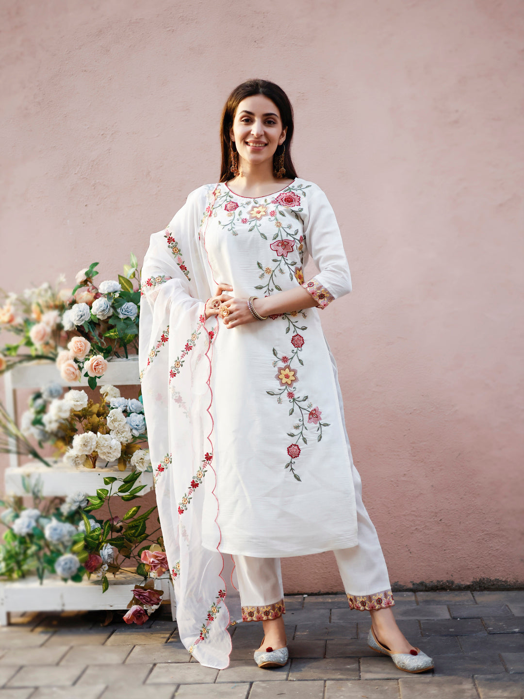 Multicolor Floral Embroidered Kurta Set with Organza Dupatta