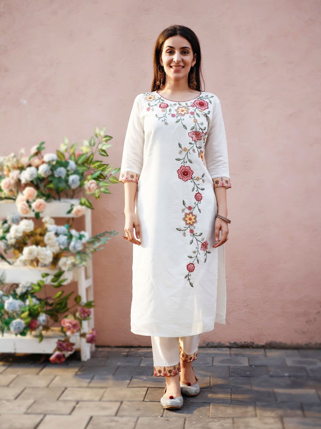 Multicolor Floral Embroidered Kurta Set with Organza Dupatta