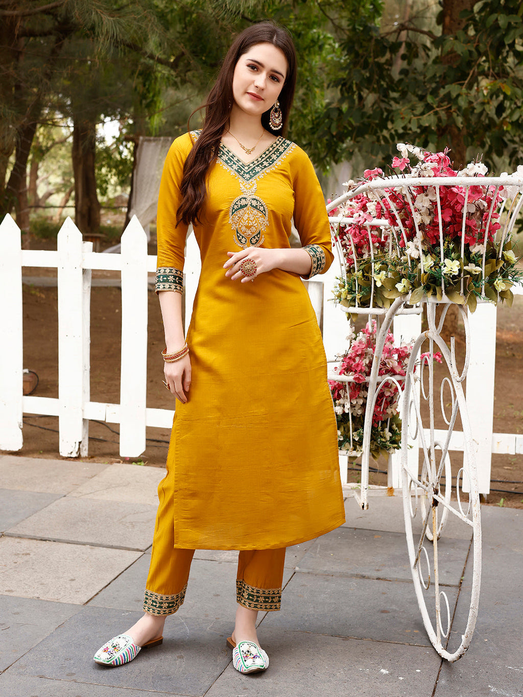 Multicolor Embroidered Kurta Set with Border Premium Dupatta