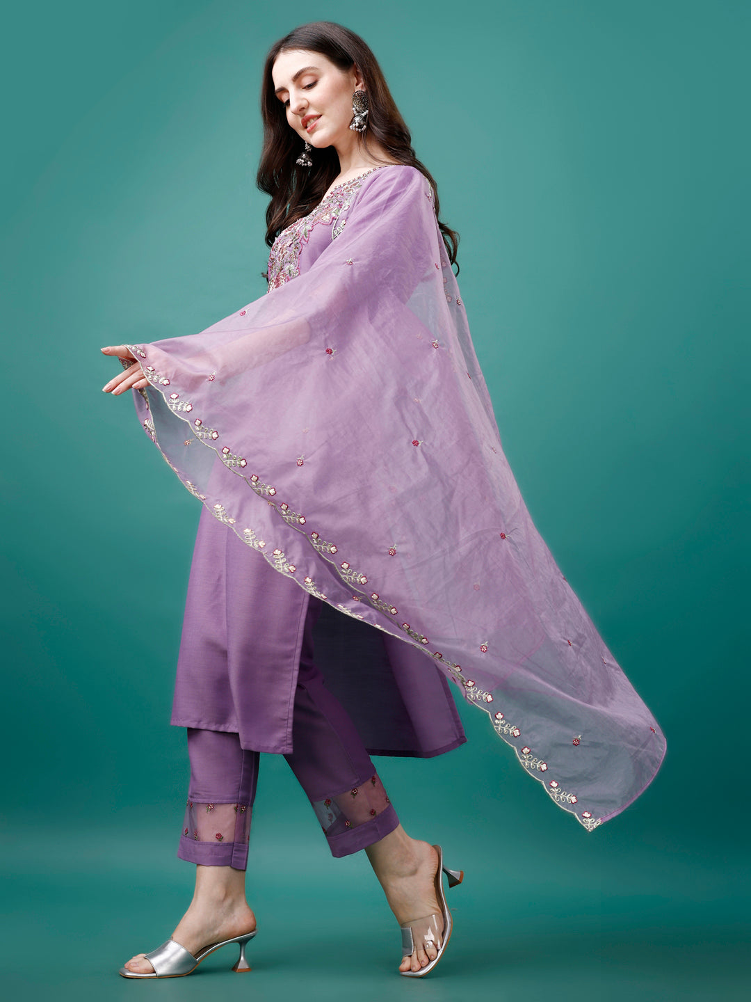 Multicolor Embroidered Kurta Set with Premium Organza Dupatta