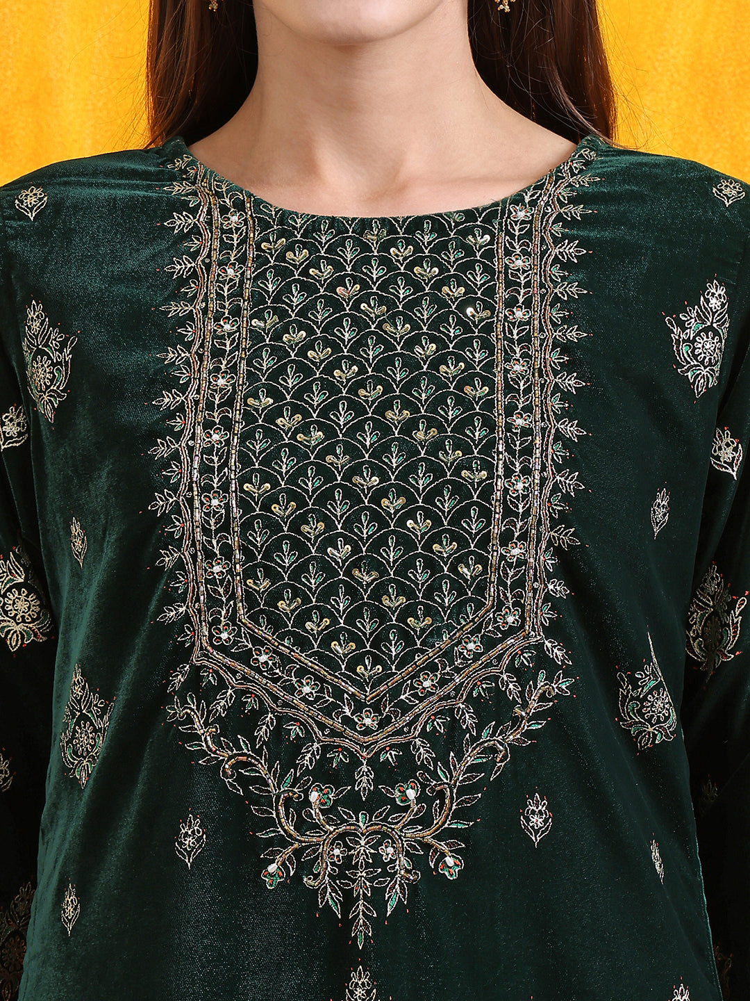 Bottle-Green Velvet Hand Embroidered Foil Printed Kurta Set