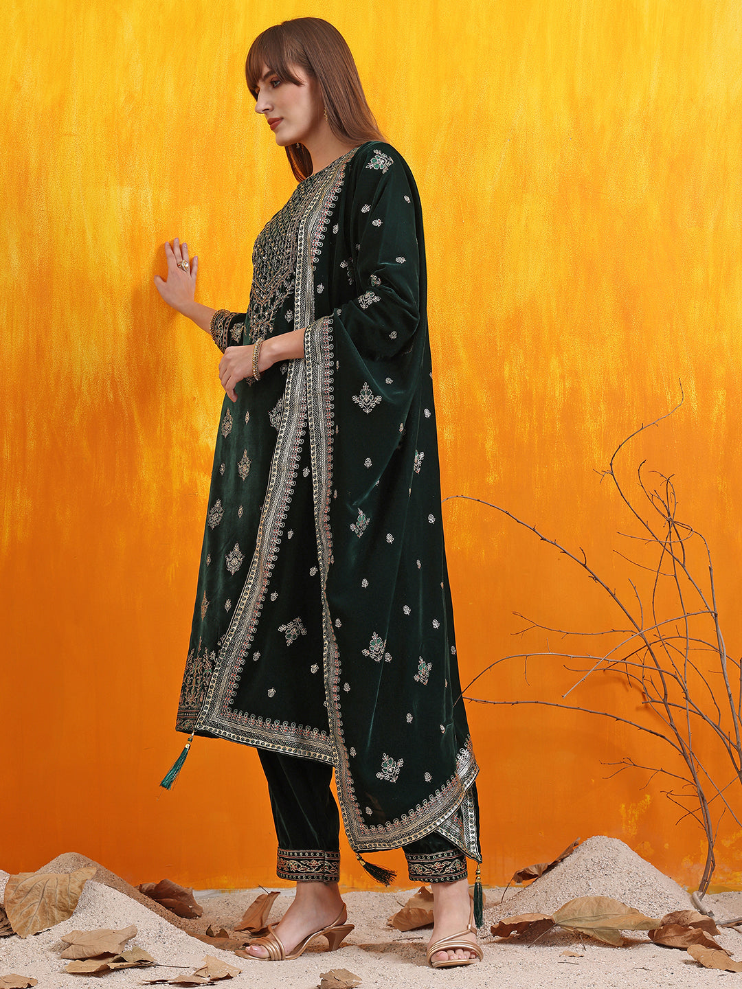 Bottle-Green Velvet Hand Embroidered Foil Printed Kurta Set