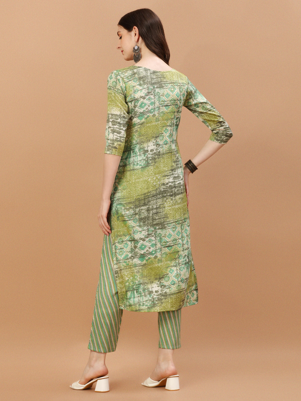 Multicolor Printed Cotton Kurta Pant & Dupatta Set for Women