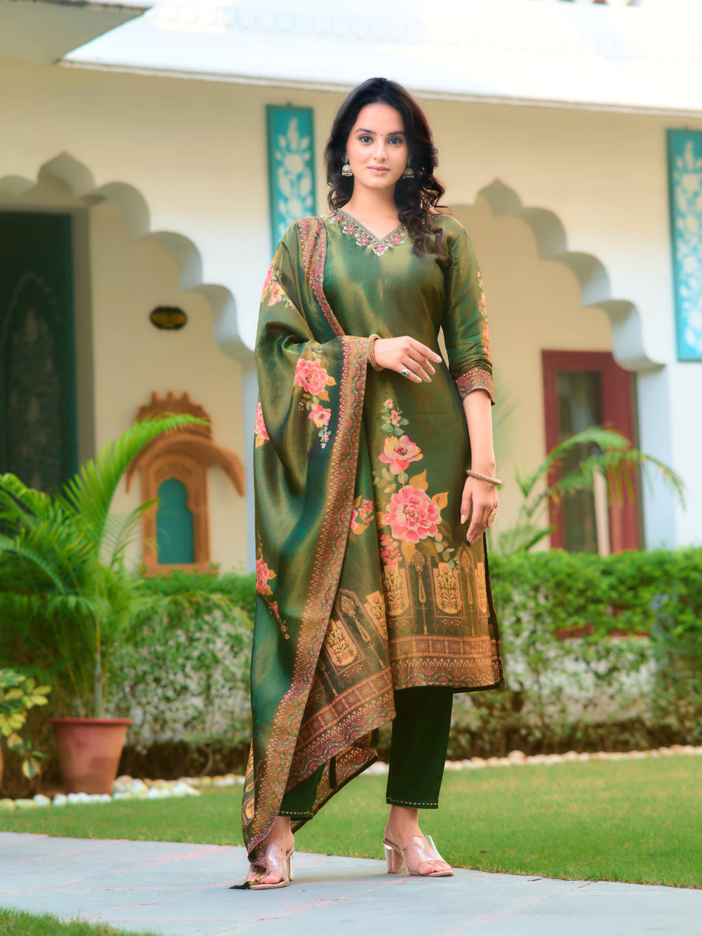Green Hand Embroidered Pure Silk Kurta Set with Printed Dupatta