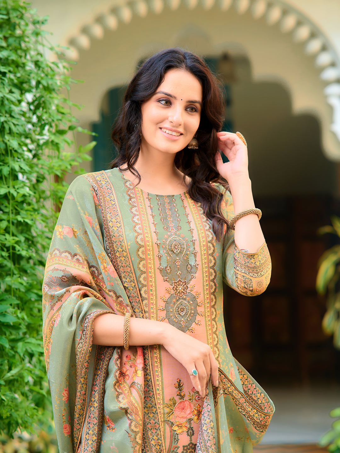 Green Hand Embroidered Pure Silk Kurta Set with Printed Dupatta