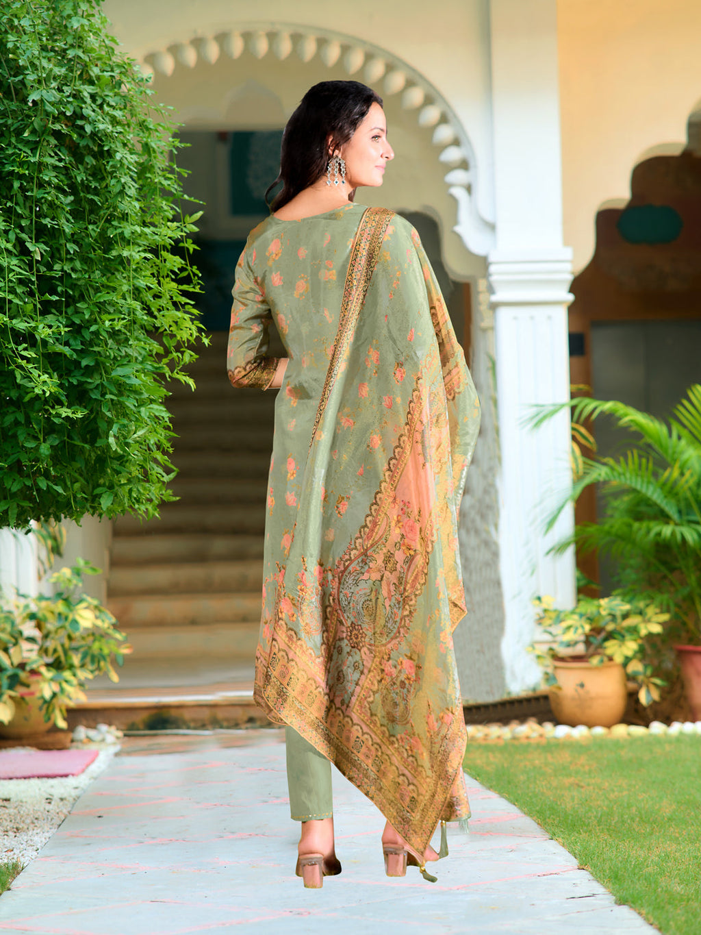 Green Hand Embroidered Pure Silk Kurta Set with Printed Dupatta