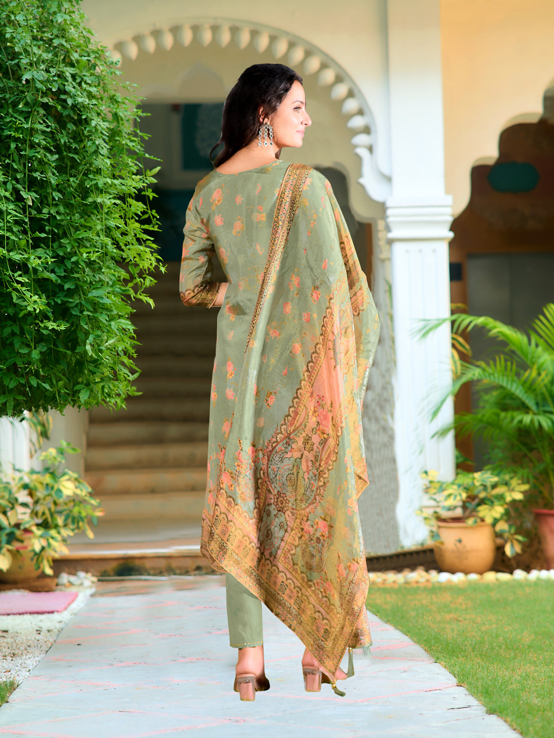 Green Hand Embroidered Pure Silk Kurta Set with Printed Dupatta