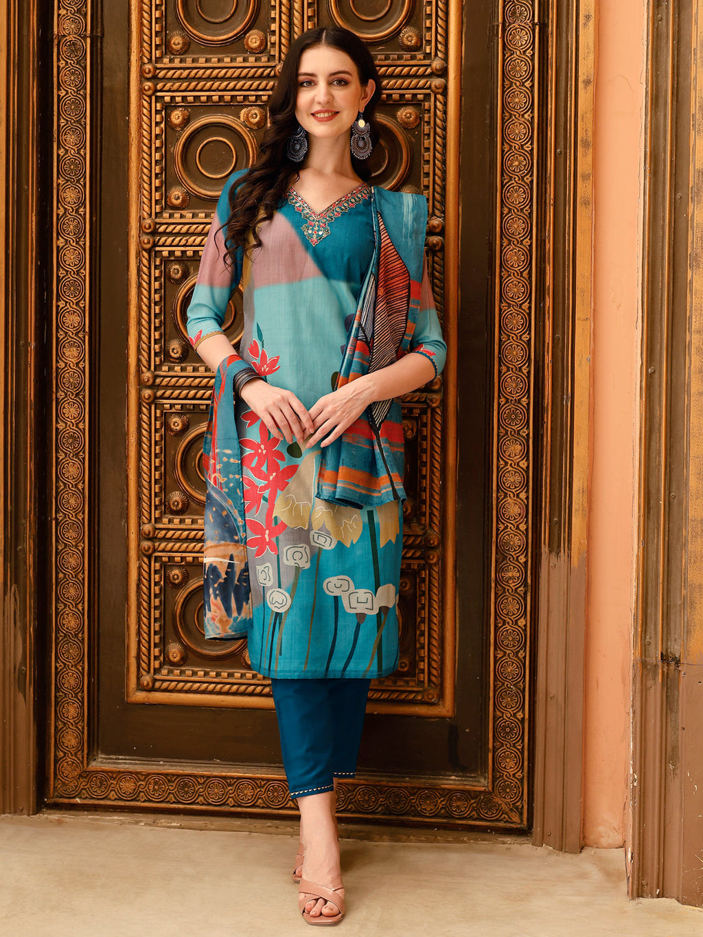 Multicolor embroidered and floral printed kurta with matching pants