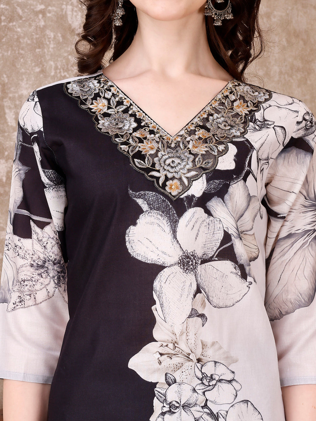Black Embroidered Floral Printed Kurta Set with Pant and Dupatta