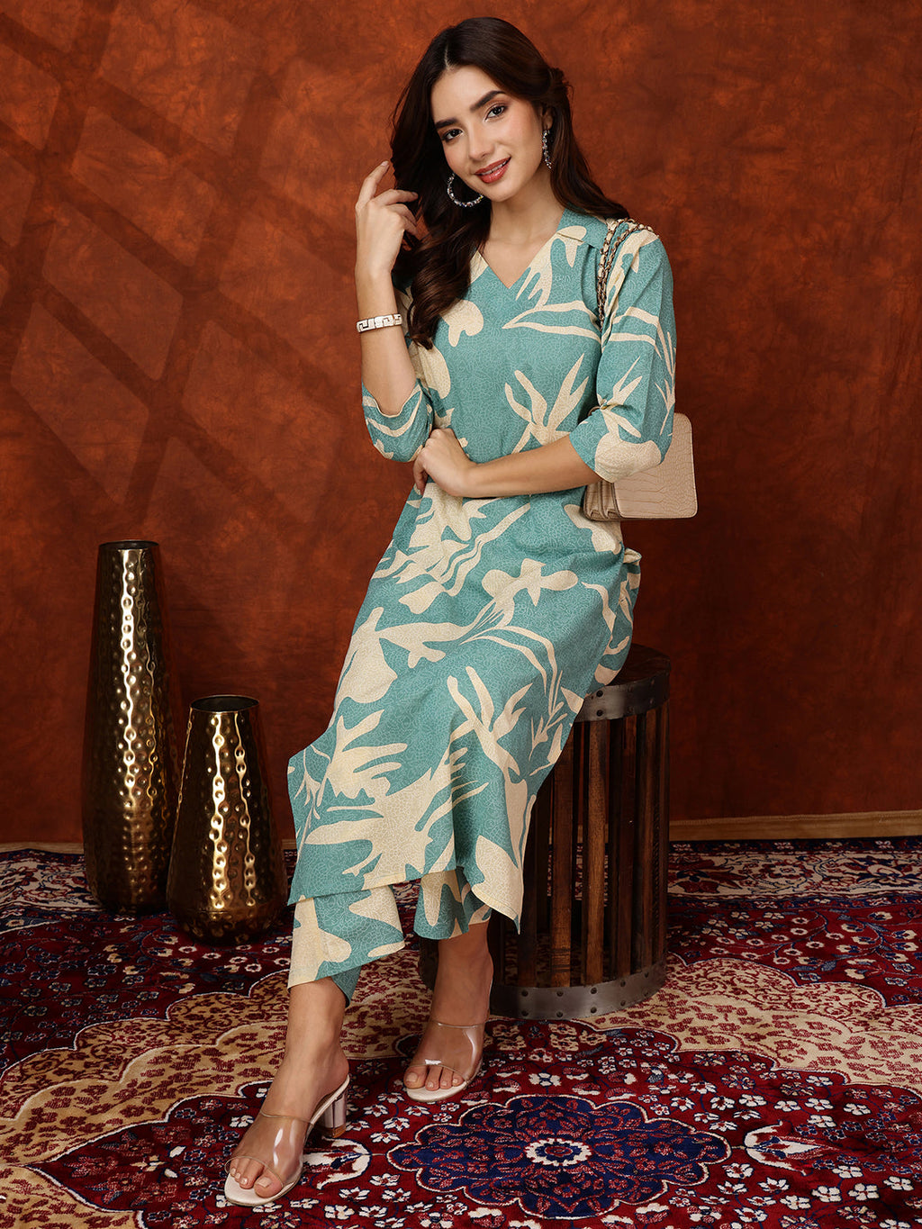 Turquoise Floral Printed Collared Kurta With Palazzo