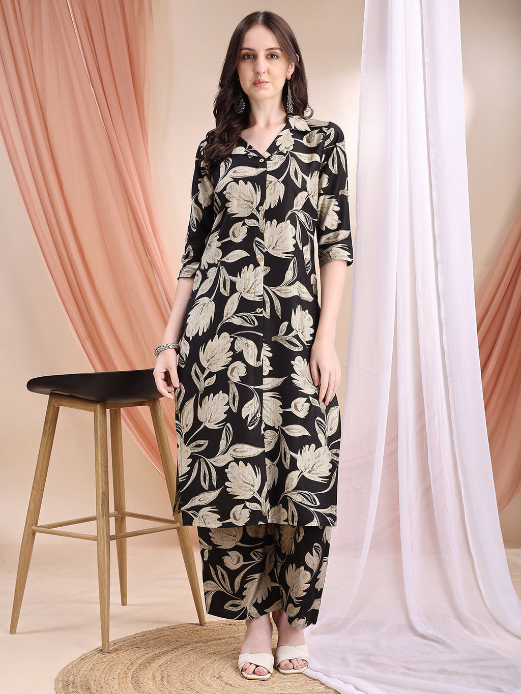 Black silk-blend kurta and palazzo set with coordinated print