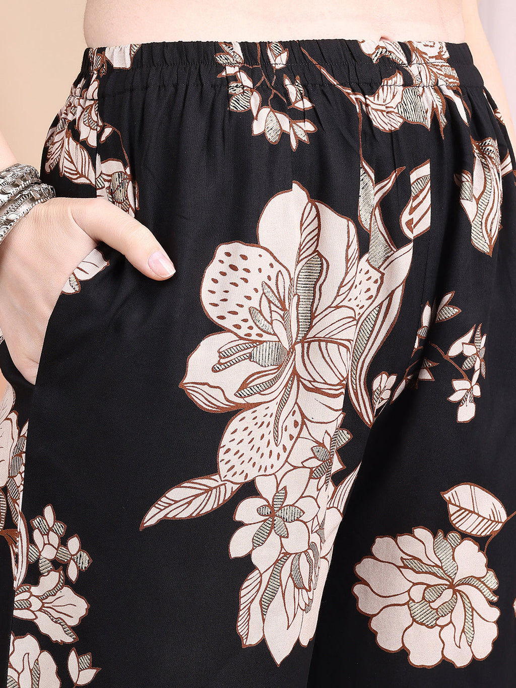 Black Floral Printed Kurta Set with Palazzo for Everyday Elegance