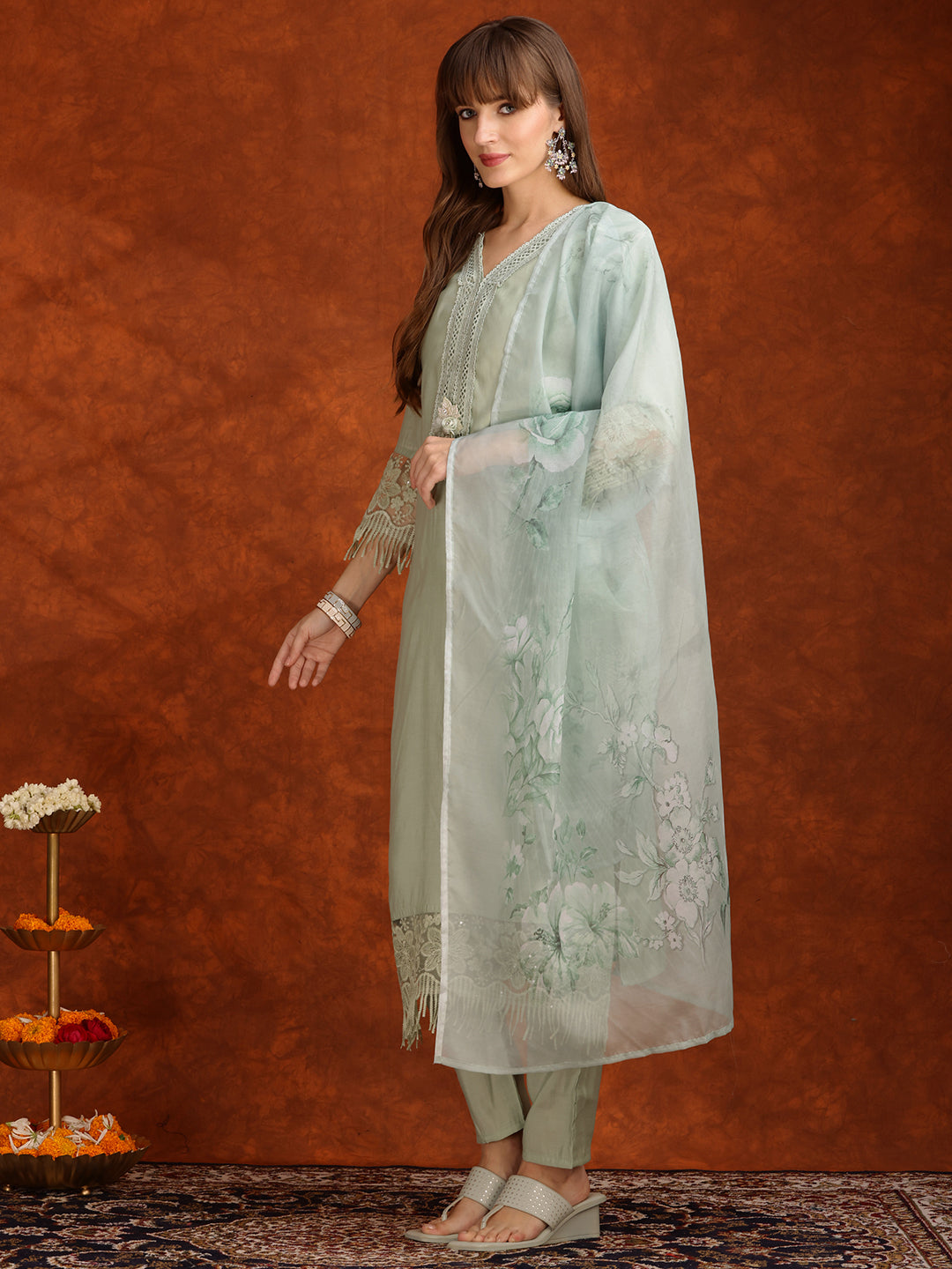 Green Chanderi Kurta Set with Artificial Flower and Lace Detailing
