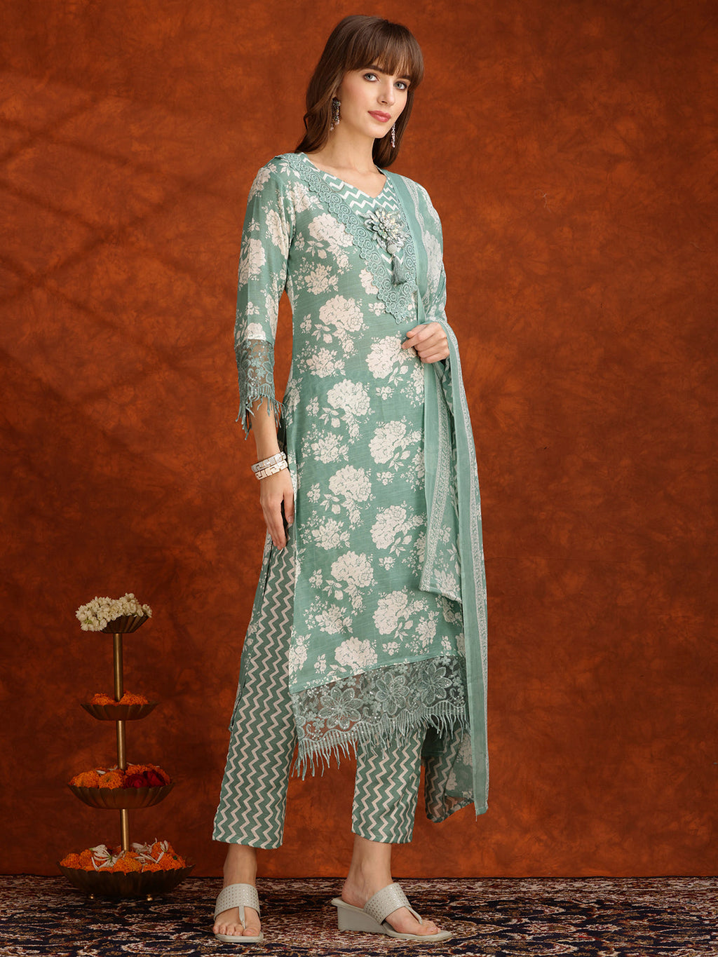 Green Floral Embellished Kurta Set with Pant and Dupatta