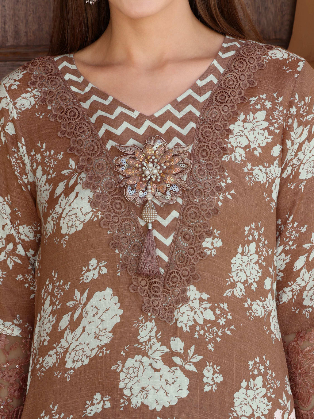 Brown Floral Printed Kurta Set with Flower Embellishments