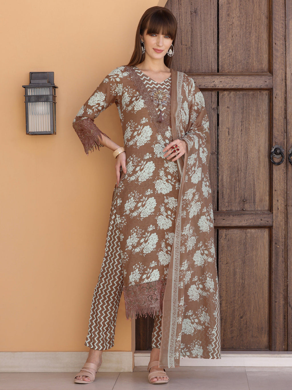 Brown Floral Printed Kurta Set with Flower Embellishments