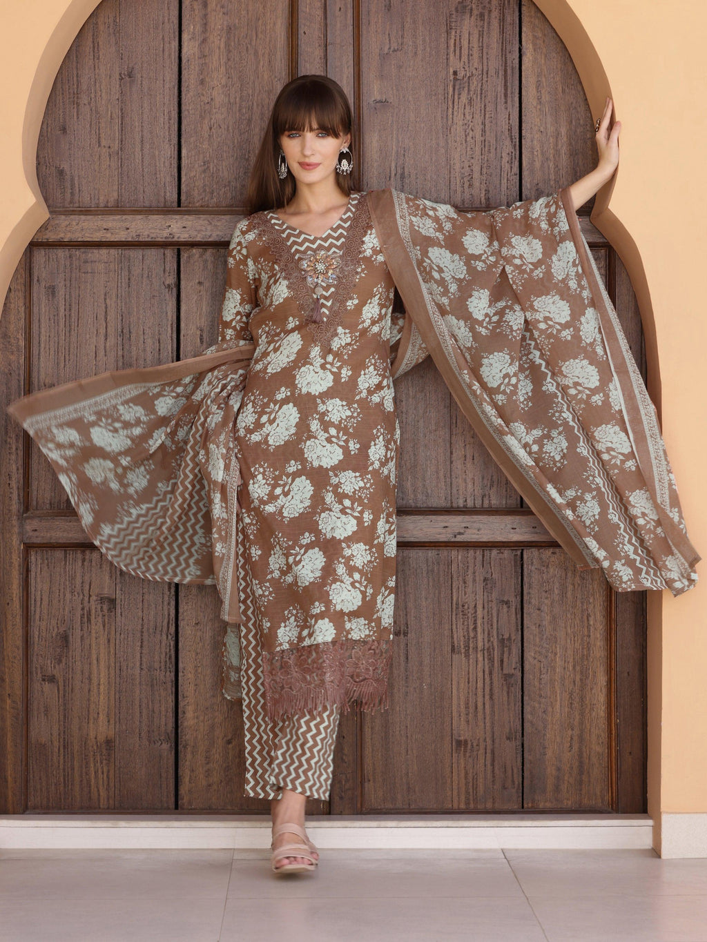 Brown Floral Printed Kurta Set with Flower Embellishments