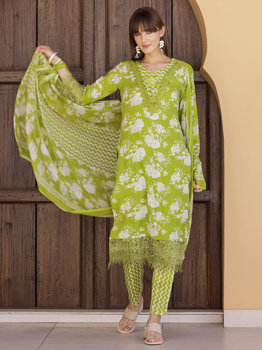 Flower Embellished Green Kurta Set with Pant and Dupatta