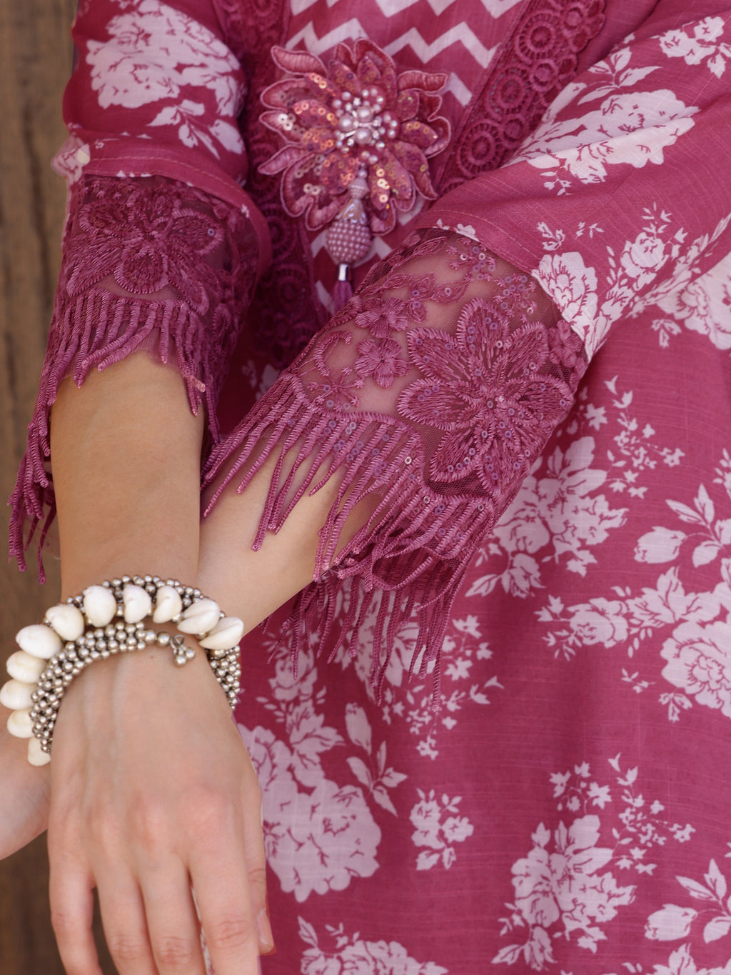 Purple Cotton-Blend Kurta Set with Floral Embellishments