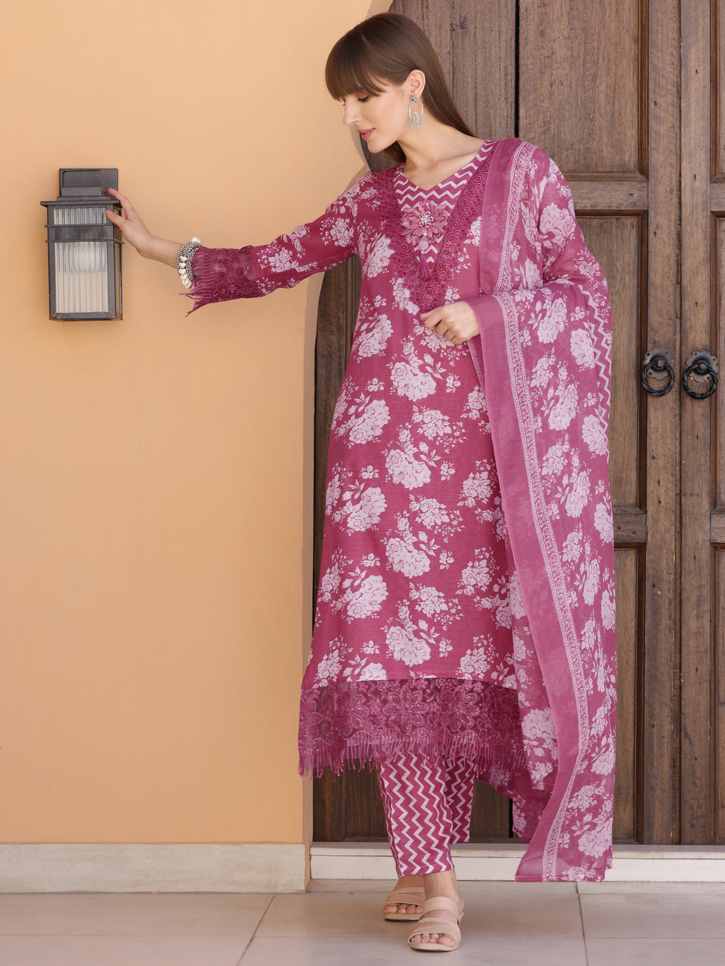 Purple Cotton-Blend Kurta Set with Floral Embellishments