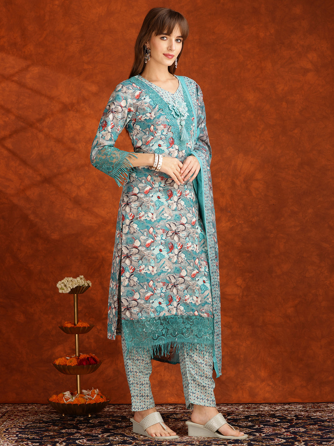 Aqua-Blue flower embellished Pakistani kurta set with matching pants and dupatta