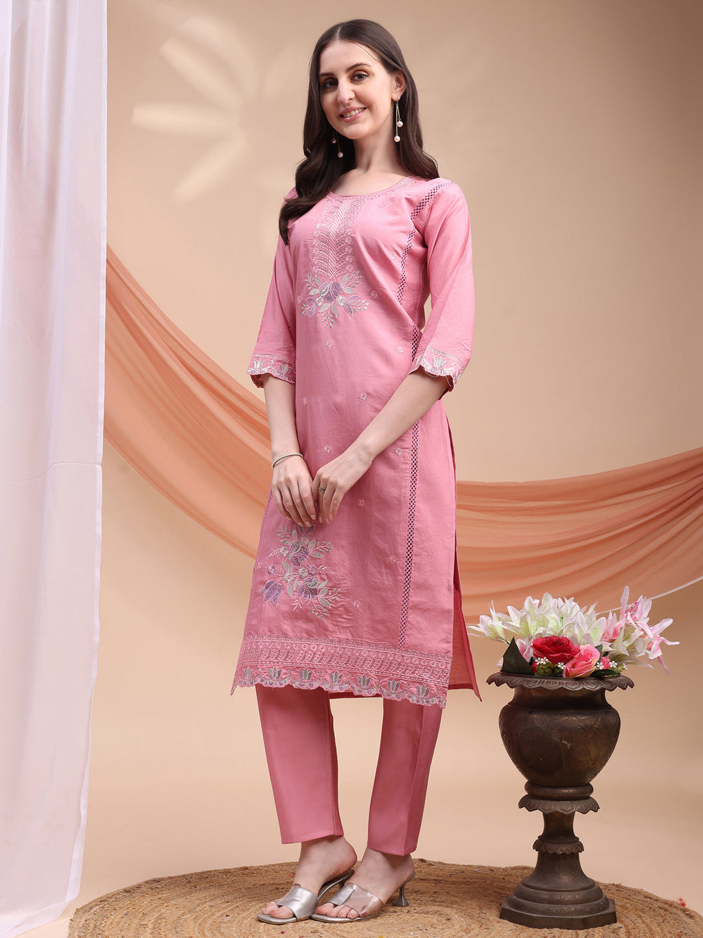Pink Embroidered Chanderi Kurta Set with Organza Dupatta