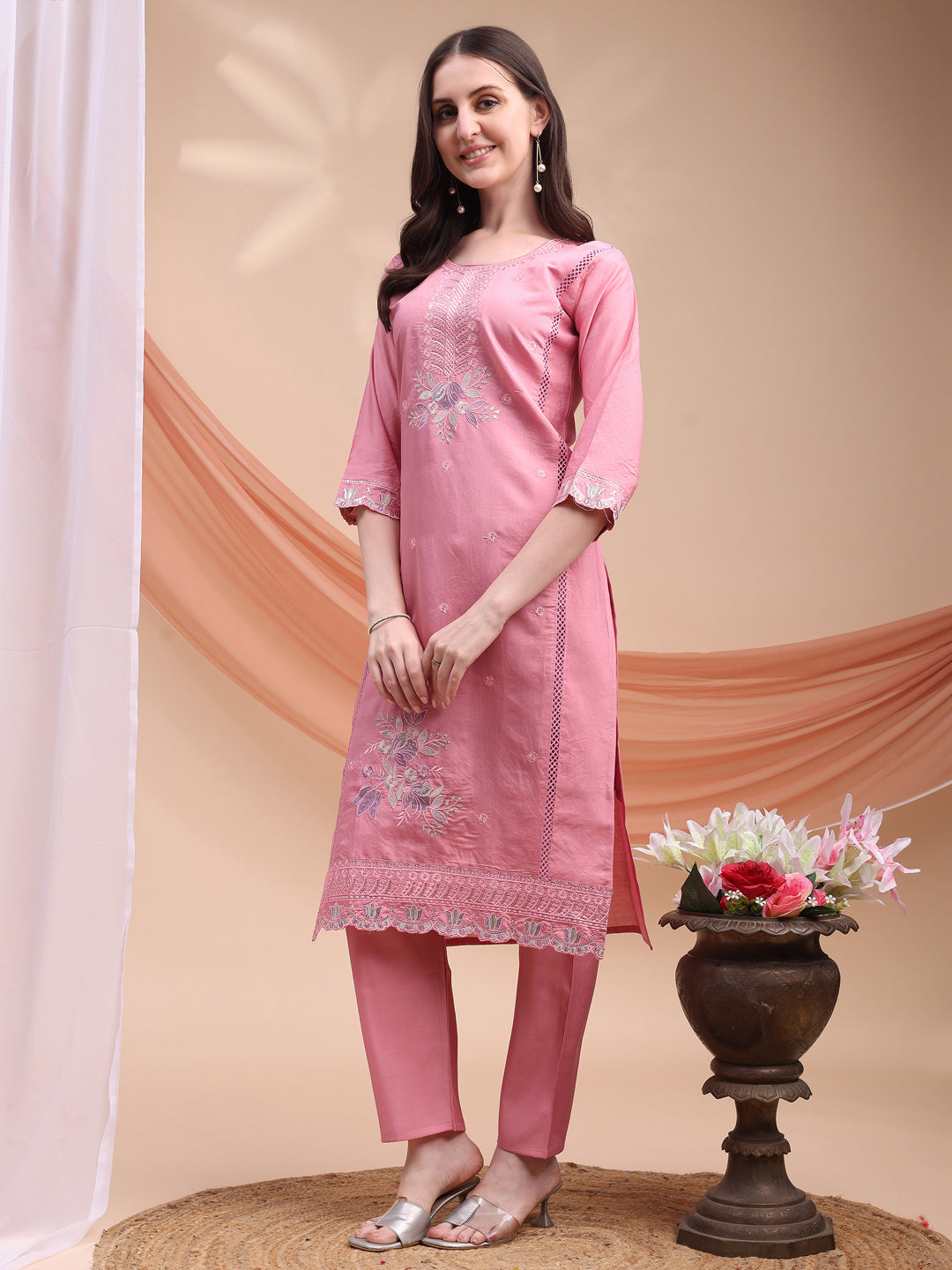 Pink Embroidered Chanderi Kurta Set with Organza Dupatta