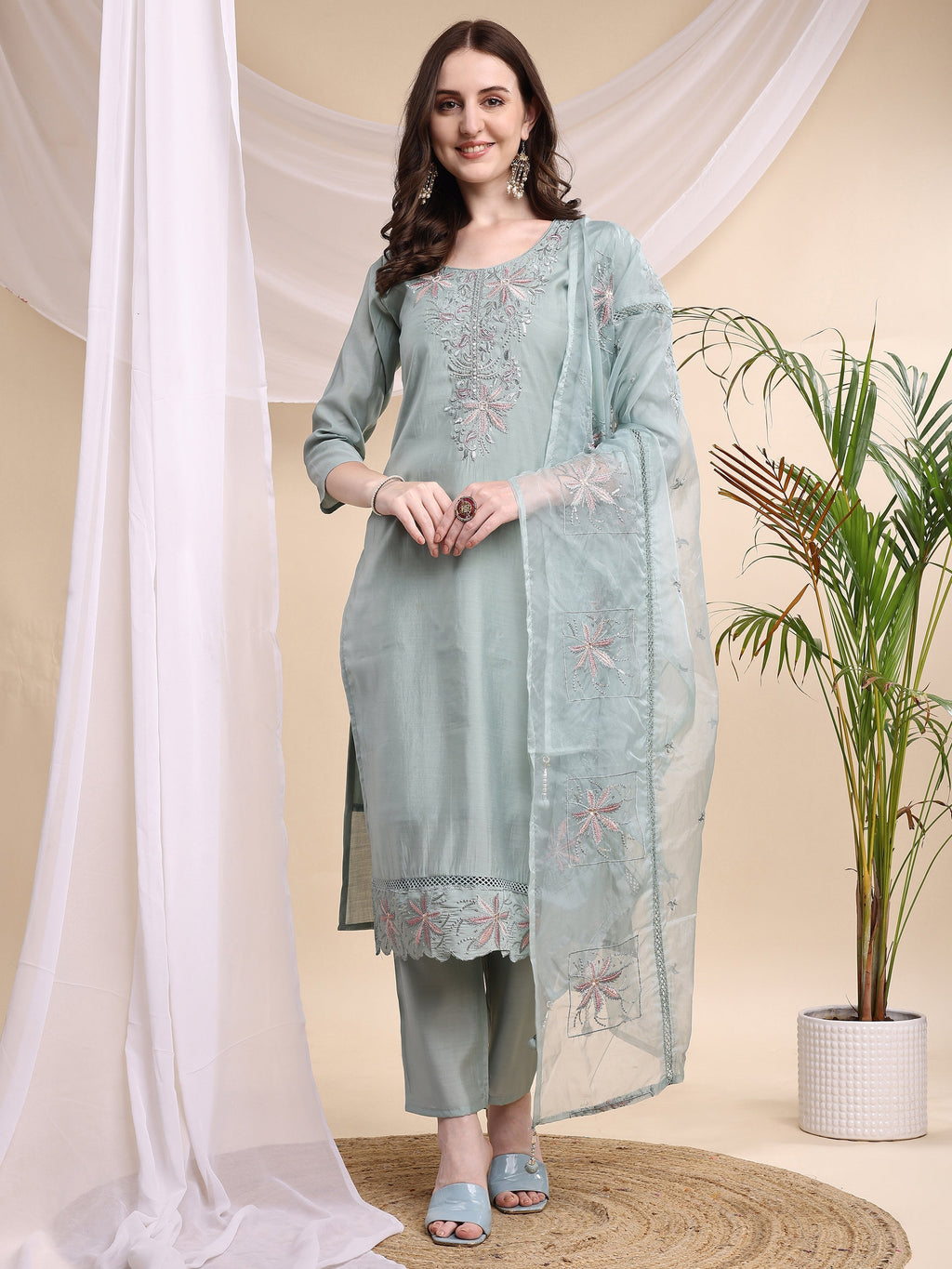Turquoise Chanderi embroidered kurta with printed organza dupatta