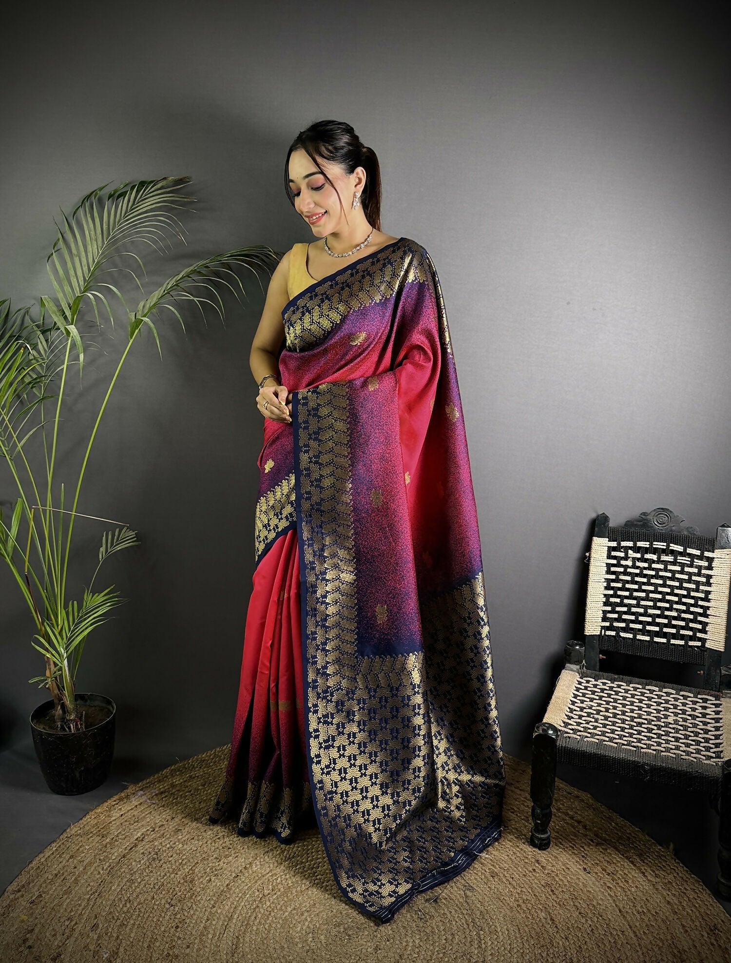 Joban Fashion Red Handloom Silk Ikkat Saree