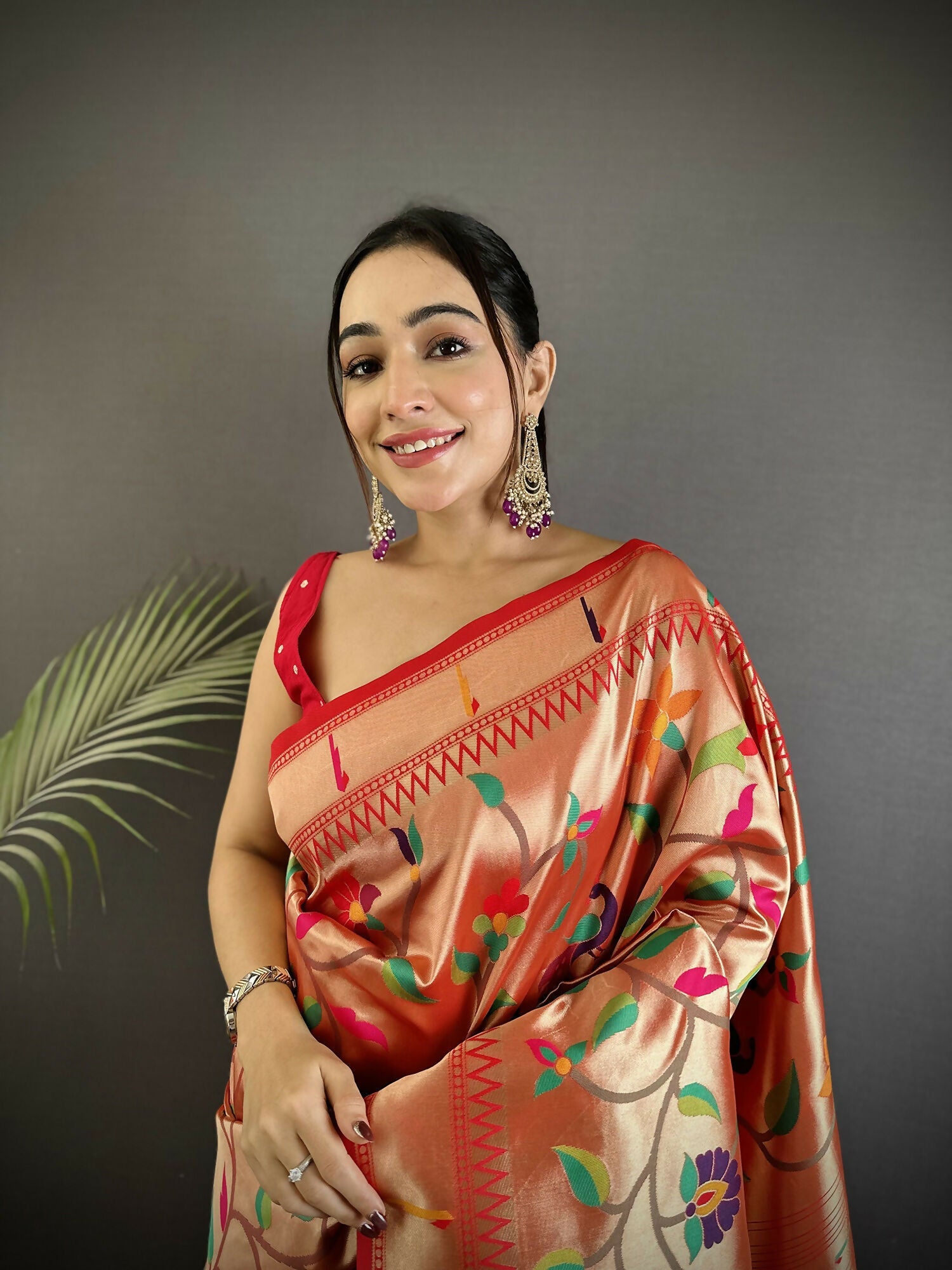 Pink Floral & Peacock Motif Soft Silk Paithani Saree