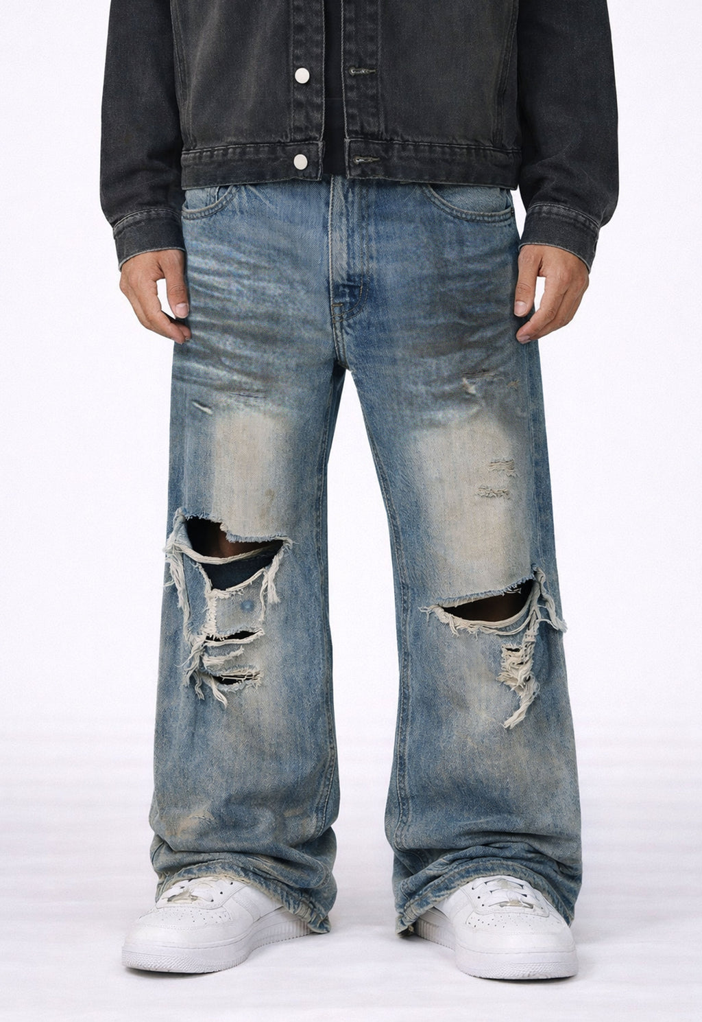 Wideboy Destroyed Denim Jeans in Dirt Wash Blue
