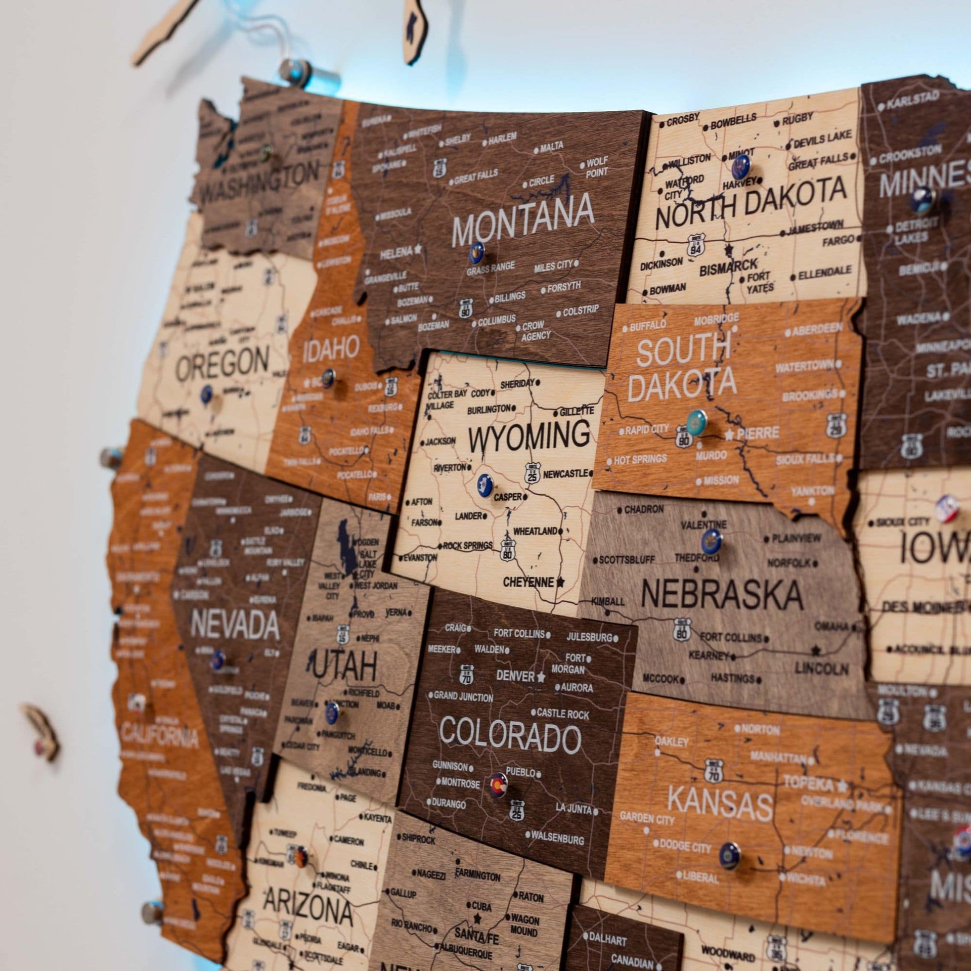 3D LED USA Map Wall Art Multicolor Modern Geometric Wood Decor