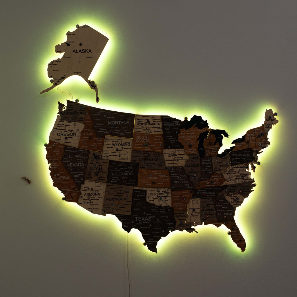 3D LED USA Map Wall Art Multicolor Modern Geometric Wood Decor