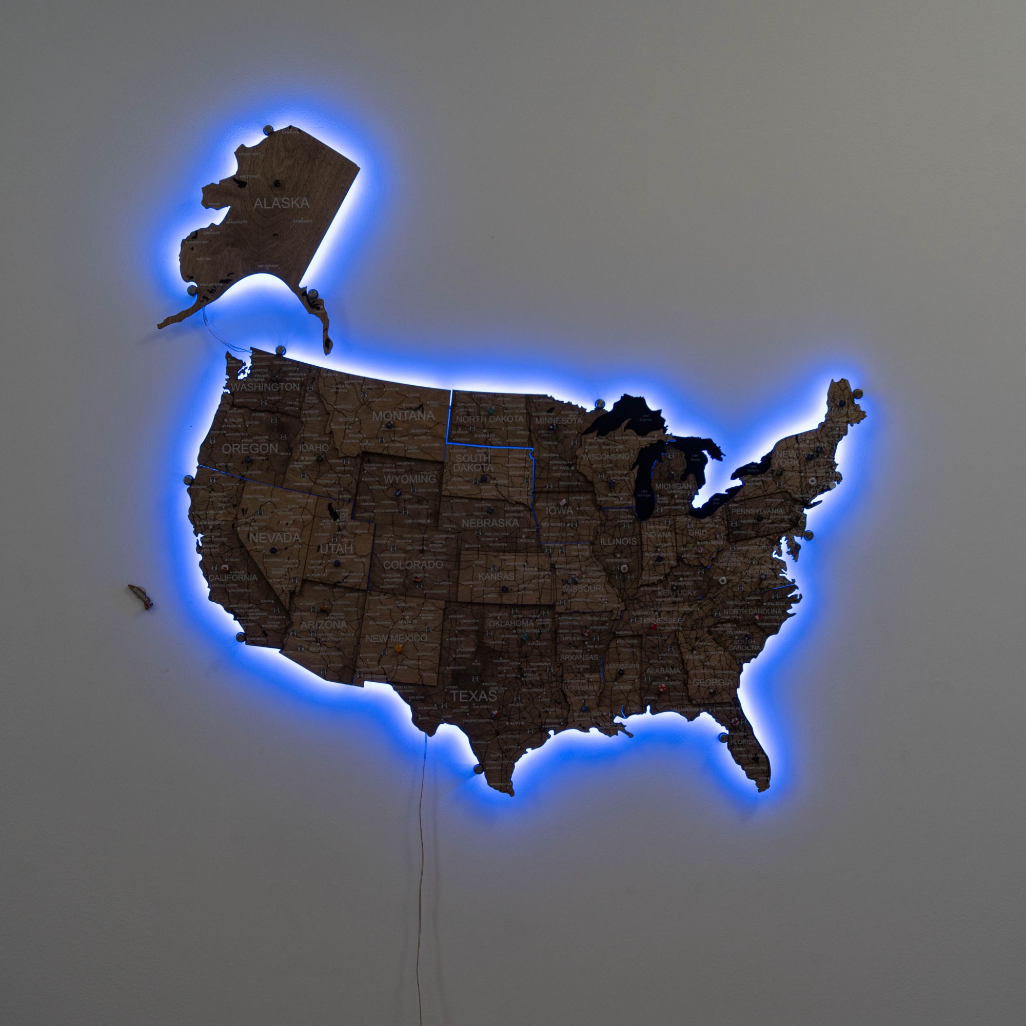 Wooden 3D LED Map of USA Terra - Earthy Laser-Cut Wall Decor