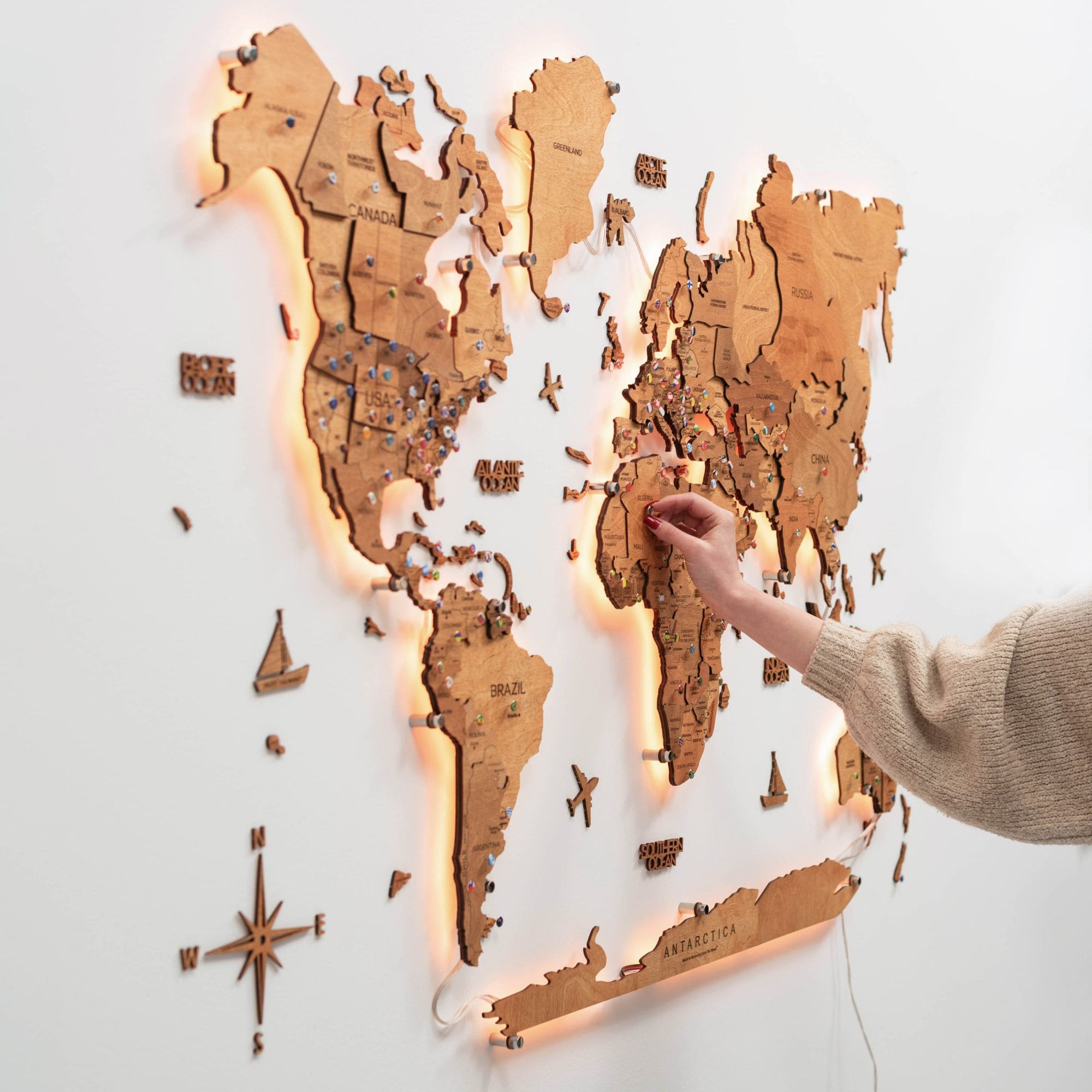 3D LED Wooden World Map 3.0 Oak Interactive Wall Art Decor