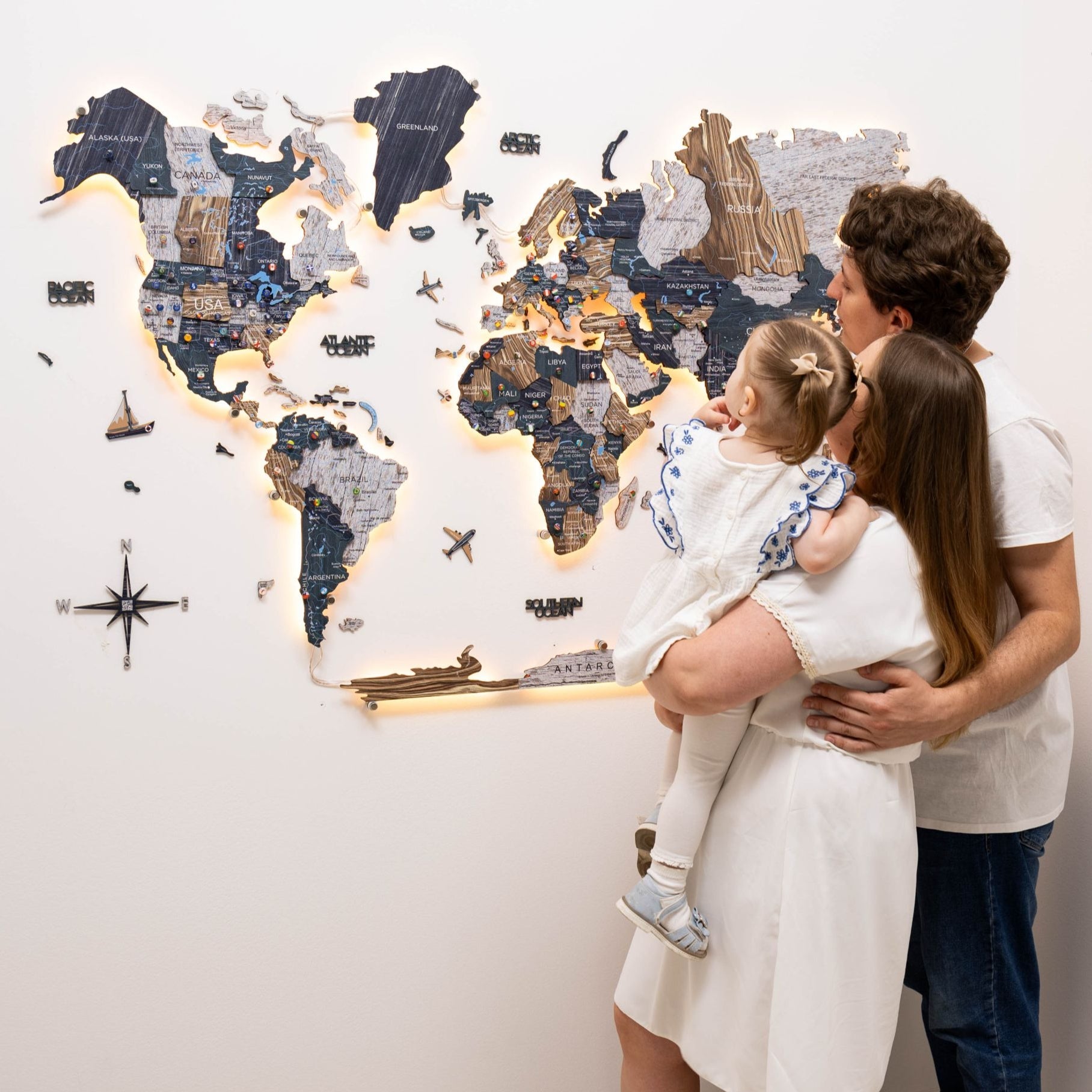 3D LED Mystery Wooden World Map 3.0 with glowing ambient lighting
