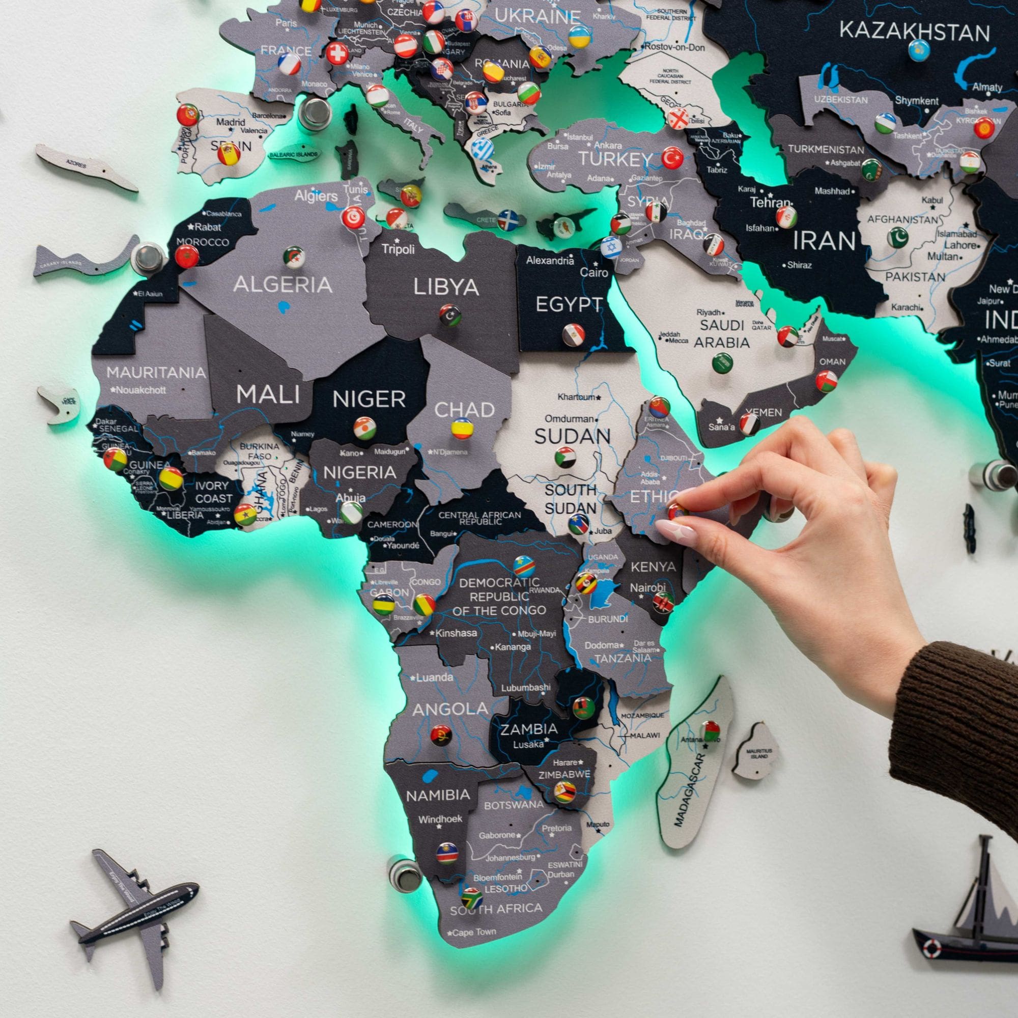 3D LED Wooden World Map Wall Art with Interactive Smart Backlight