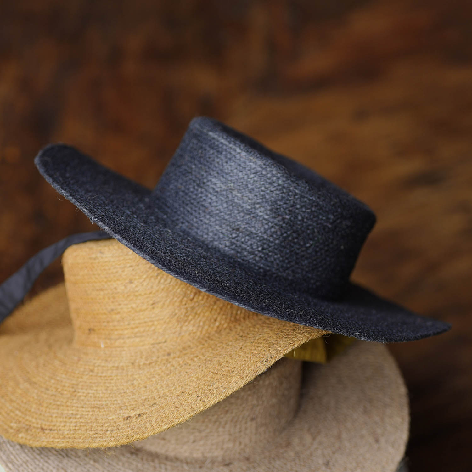 LOLI Jute Hat in Black