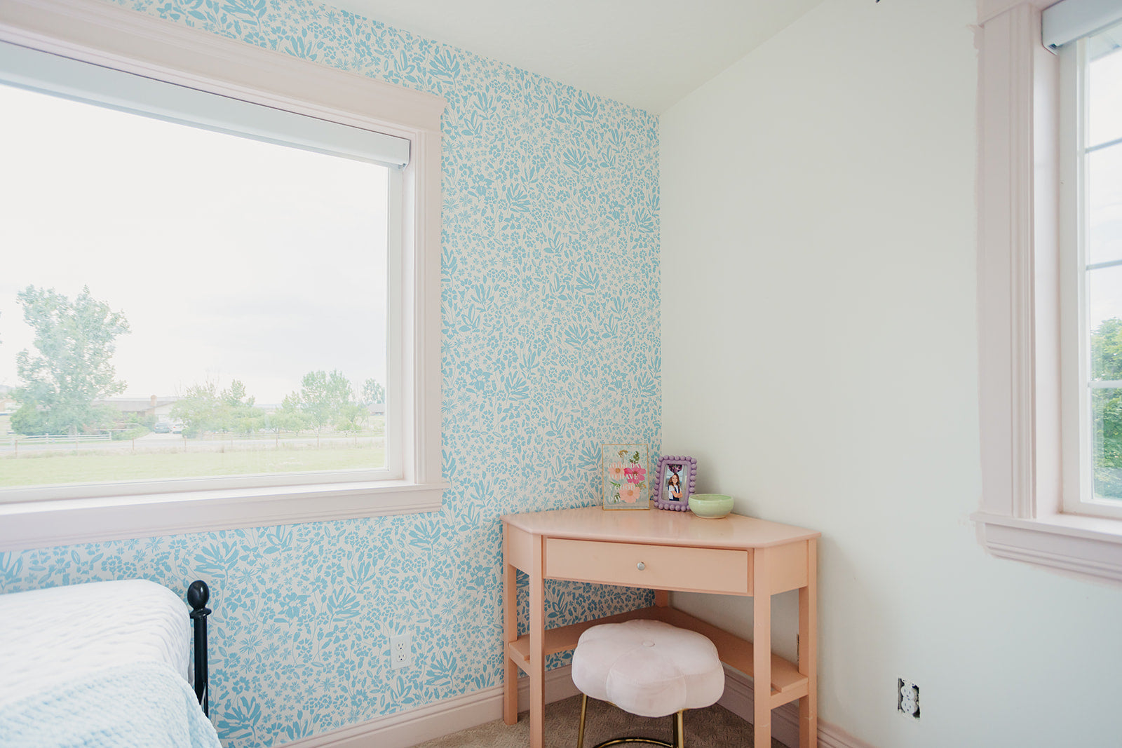 Chrissy Wallpaper by Hufton Studio - Easy Peel and Stick