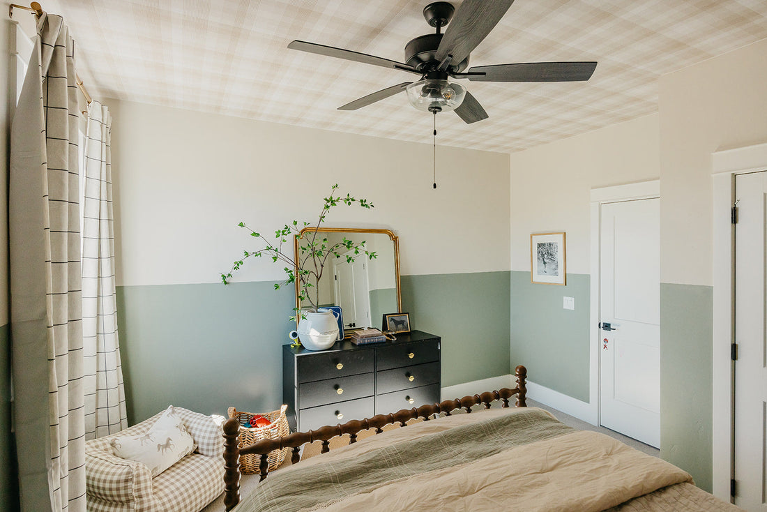 Mack Floral Removable Wallpaper in Green and White Cottagecore